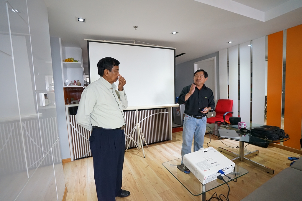 Đối tác Myanmar thăm Quang Nông